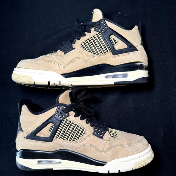 Size 7 - Wmns Nike Air Jordan 4 Retro Mushroom Women's Shoes - Picture 3 of 8
